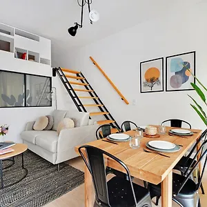 Cosy - Passy-tour Eiffel Apartment Paris