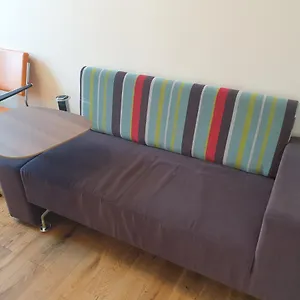 Luxury Spacious 2 Bedroom 4 Mins From Ilford Stn. Free Parking Apartamento