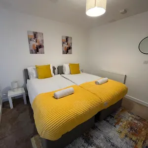 Luxury 2 Bedroom Apartment, Royal Docklands Excel Apartment